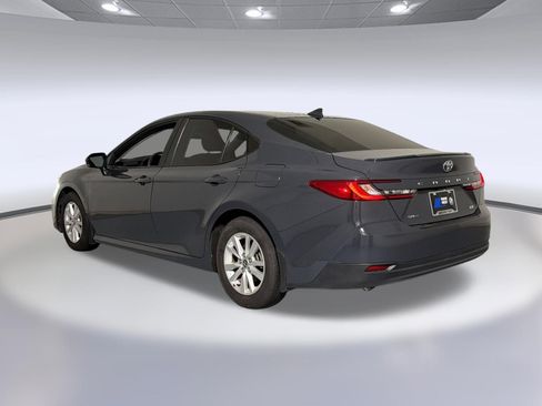 Used 2025 Toyota Camry LE FWD image 3