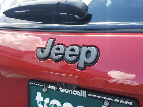 New 2025 Jeep Compass Limited w/ Sun & Sound Group image 7