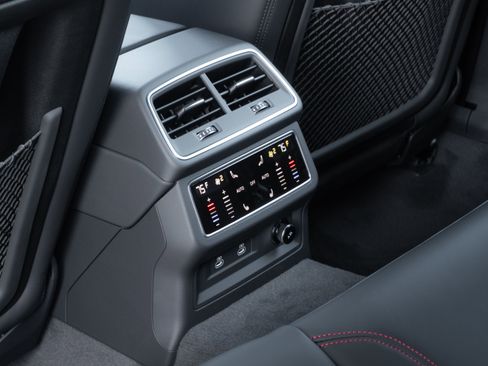 New 2026 Audi RS 6 performance image 34