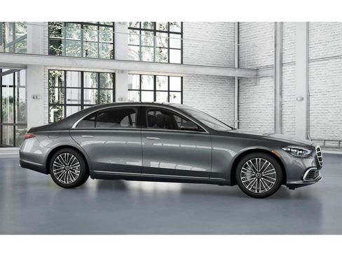 New 2026 Mercedes-Benz S 580 4MATIC Sedan image 13