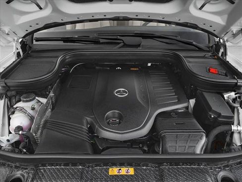 New 2026 Mercedes-Benz GLS 450 4MATIC image 8
