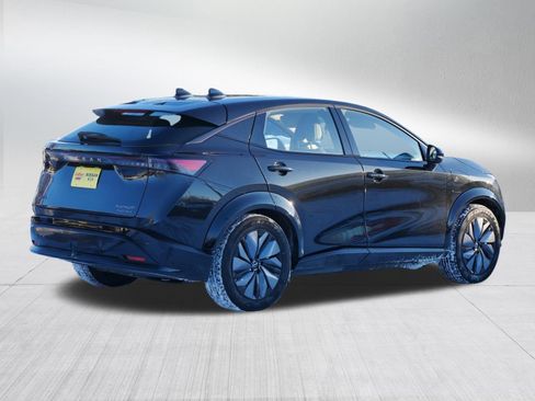 Used 2023 Nissan Ariya image 7