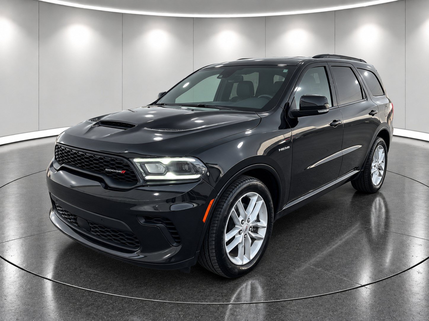Used 2025 Dodge Durango R/T AWD/4WD image 1