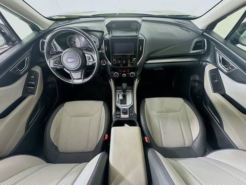 Used 2020 Subaru Forester Premium image 10