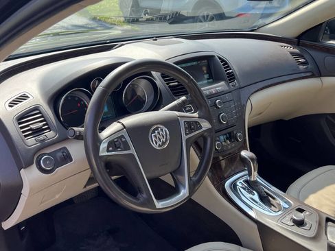 Used 2012 Buick Regal Premium image 10