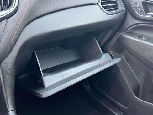 Certified 2023 Chevrolet Equinox RS image 38