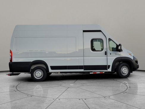 New 2024 RAM ProMaster 3500 w/ Delivery Van Package image 3