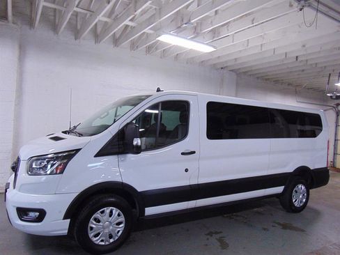 Used 2023 Ford Transit 350 XLT image 2
