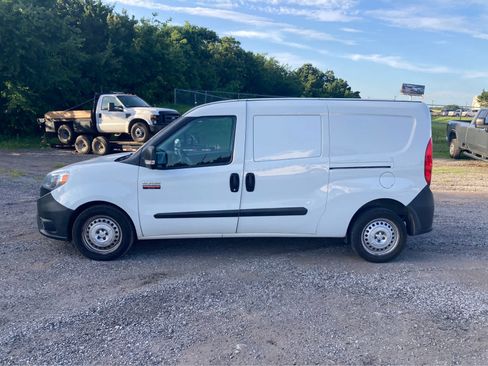Used 2021 RAM ProMaster City Tradesman FWD image 3
