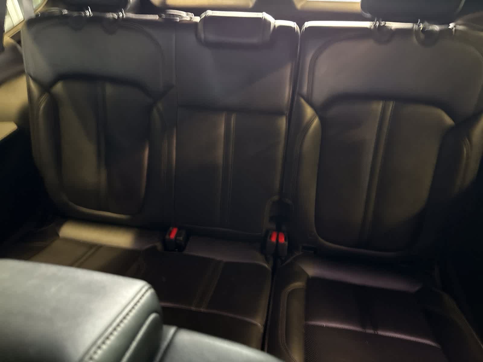 Used 2024 Jeep Wagoneer L Series II RWD image 16