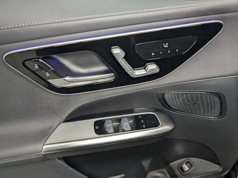 Certified 2026 Mercedes-Benz GLC 300 4MATIC image 35