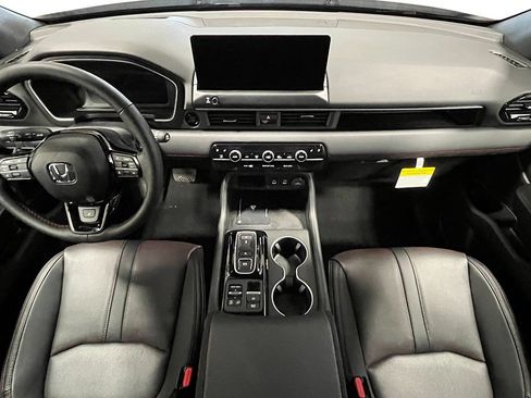 New 2026 Honda Pilot Black Edition image 13