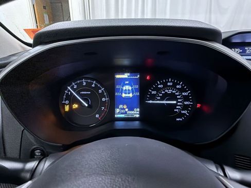 Used 2023 Subaru Crosstrek 2.0i Premium image 18