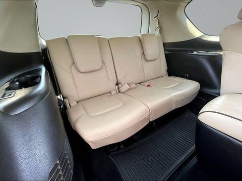 Used 2024 Nissan Armada Platinum w/ Captain's Chairs Package AWD/4WD image 26