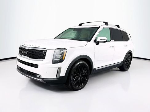 Used 2022 Kia Telluride SX w/ Towing Package image 3