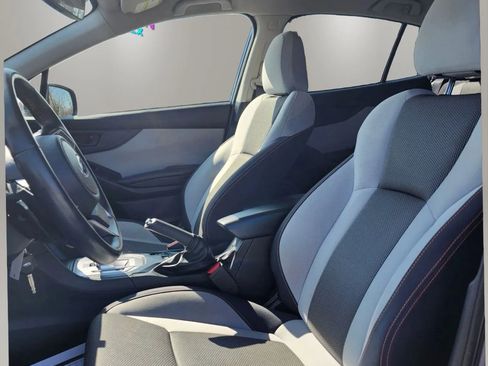 Used 2021 Subaru Crosstrek 2.0i Premium image 12