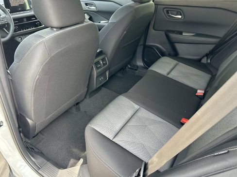 New 2026 Nissan Rogue SV AWD/4WD image 19