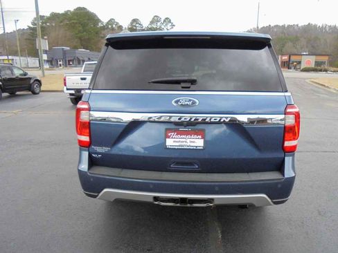 Used 2019 Ford Expedition XLT w/ Equipment Group 201A image 4