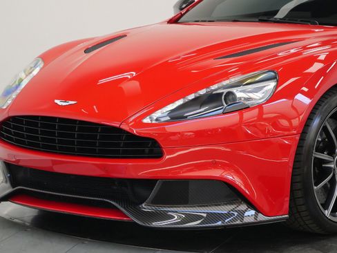 Used 2014 Aston Martin Vanquish Coupe RWD image 49