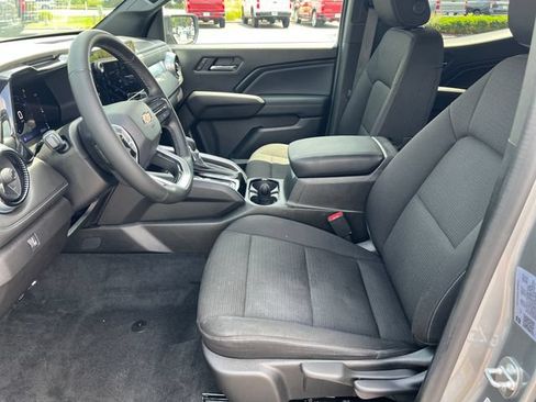 Certified 2023 Chevrolet Colorado LT w/ LT Convenience Package AWD/4WD image 9