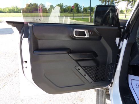 Used 2025 Ford Bronco Outer Banks AWD/4WD image 26