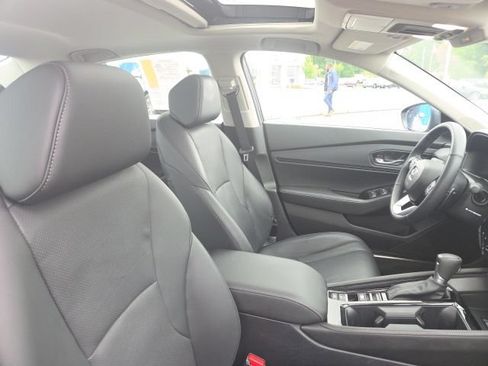 Certified 2023 Honda Accord Touring image 26