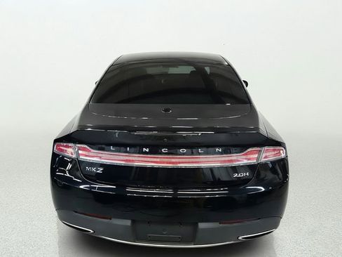 Used 2017 Lincoln MKZ Reserve w/ Technology Package FWD image 5