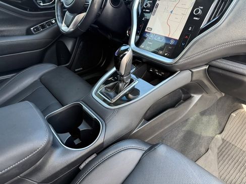 Used 2022 Subaru Outback Limited image 39