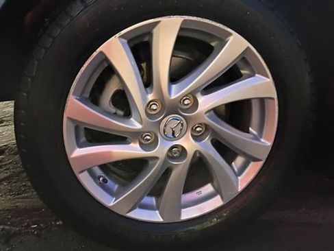 Used 2012 MAZDA MAZDA3 i Touring image 19