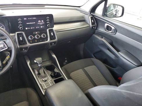 Certified 2023 Kia Sorento LX FWD image 14