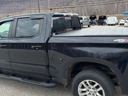 Used 2022 Chevrolet Silverado 1500 RST w/ Convenience Package II image 4