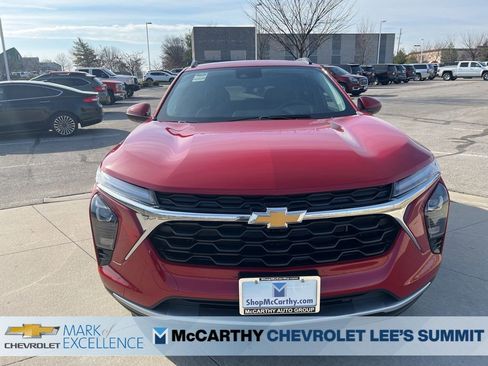 New 2026 Chevrolet Trax LT w/ Driver Confidence Package image 3