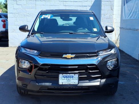 Certified 2023 Chevrolet TrailBlazer LS FWD image 2