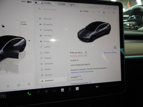 Used 2023 Tesla Model 3 Performance image 23