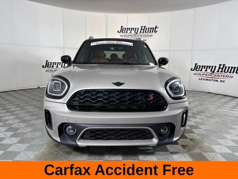 Used 2024 MINI Cooper Countryman S w/ Signature Upholstery Package FWD image 3