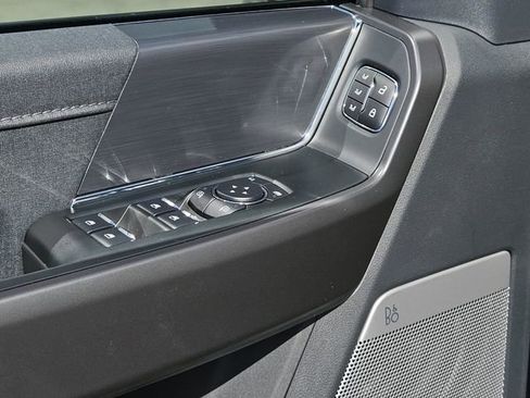 New 2025 Ford F150 Lariat w/ Equipment Group 501A Mid image 27