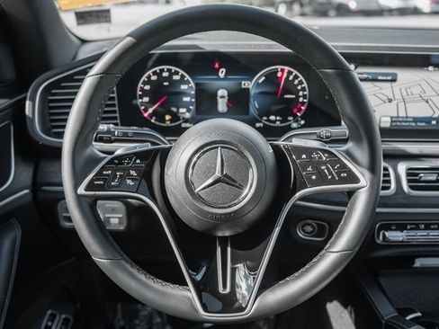 Certified 2025 Mercedes-Benz GLE 450e 4MATIC image 30