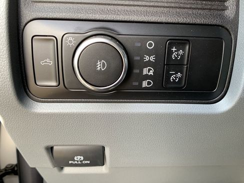 New 2025 Ford F350 XL w/ XL Chrome Package image 23