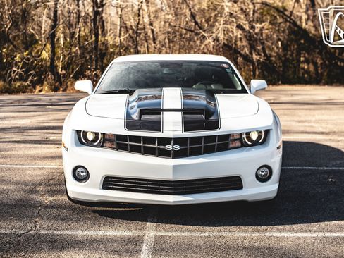 Used 2010 Chevrolet Camaro SS w/ RS Package image 25