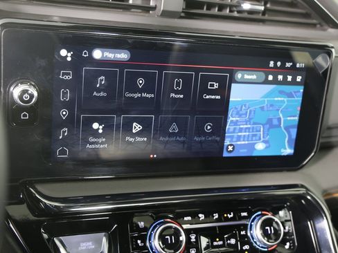 Used 2023 GMC Sierra 1500 AT4 w/ Technology Package image 22