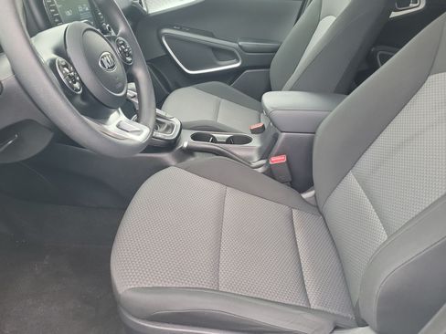 Used 2020 Kia Soul LX FWD image 22