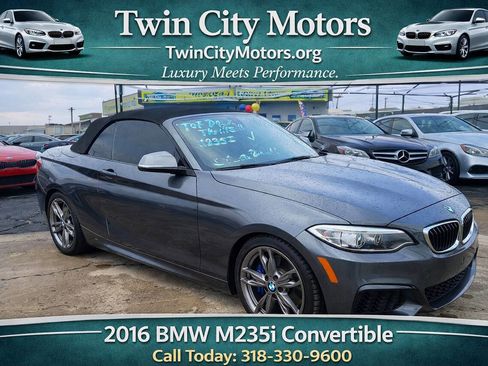 Used 2016 BMW M235i Convertible image 1