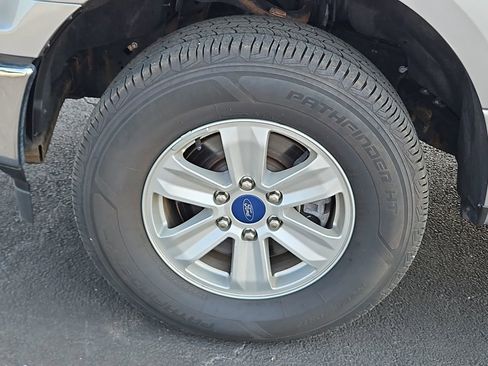 Used 2020 Ford F150 XLT w/ Equipment Group 301A Mid AWD/4WD image 13