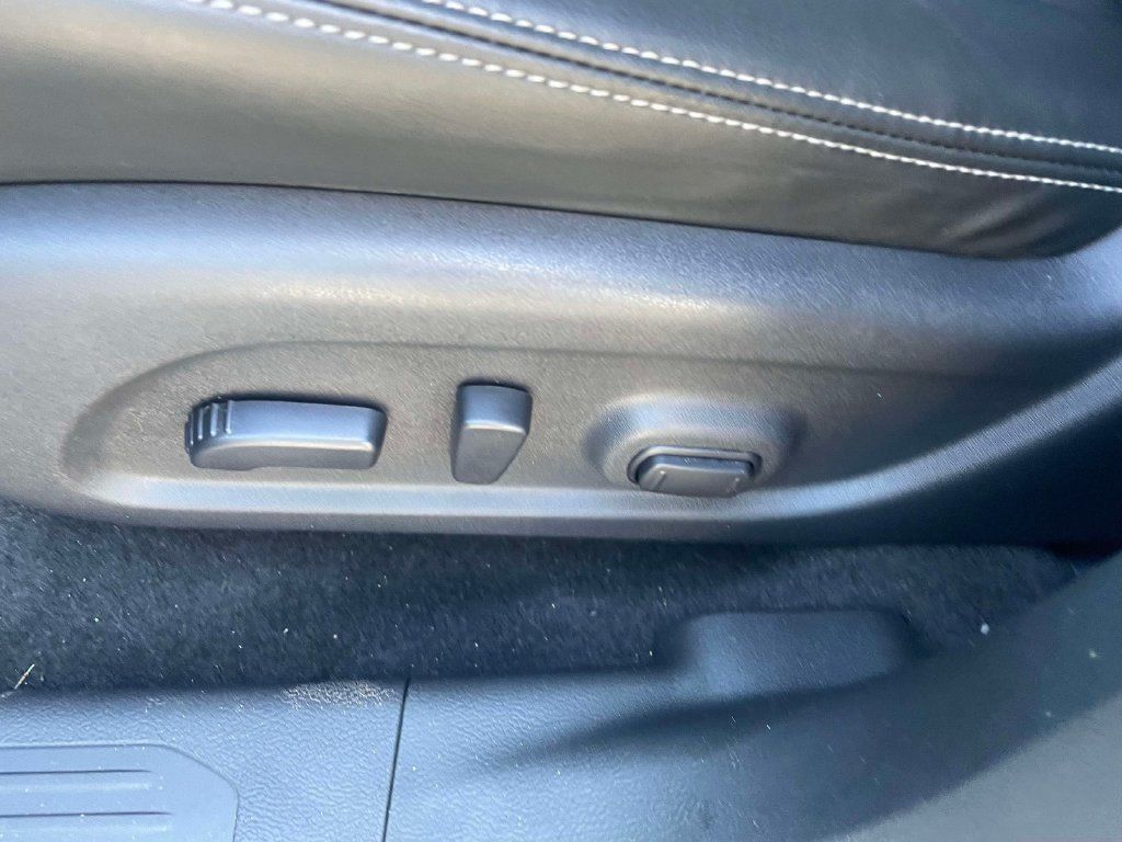 Used 2024 Nissan Murano SV FWD image 22