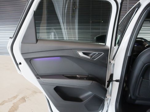 Certified 2023 Audi Q4 e-tron Premium Plus w/ Premium Plus image 23