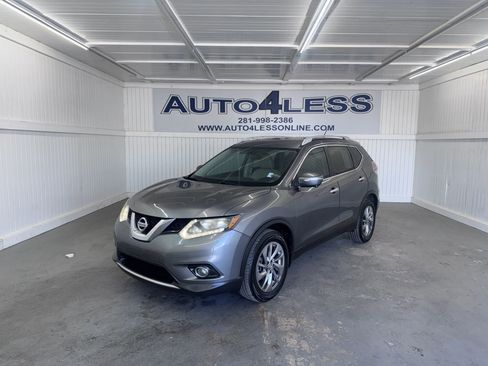 Used 2015 Nissan Rogue SL image 1