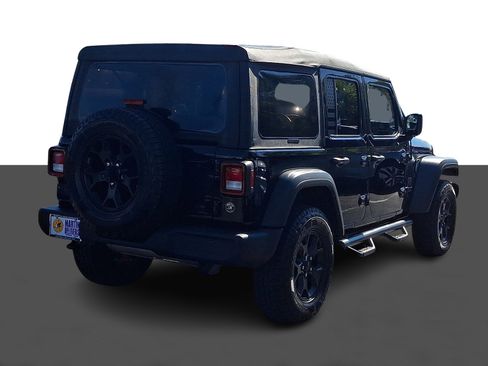 Used 2021 Jeep Wrangler Unlimited Sport AWD/4WD image 7