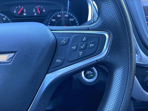 Used 2019 Chevrolet Equinox LS w/ LS Convenience Package FWD image 19