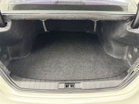 Used 2017 Nissan Maxima 3.5 S image 40