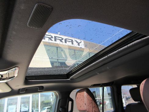 Used 2025 Toyota Land Cruiser w/ Premium Package image 18